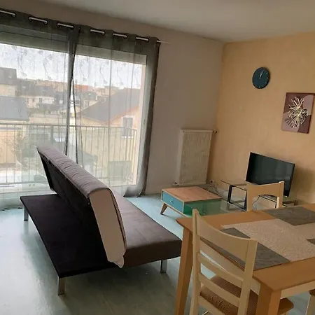 Appart Proche Circuit 2 Chambres 3 Lits Λε Μανς
